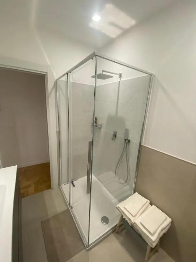 Apartment Colosseum Rome Guest House Luil Italy