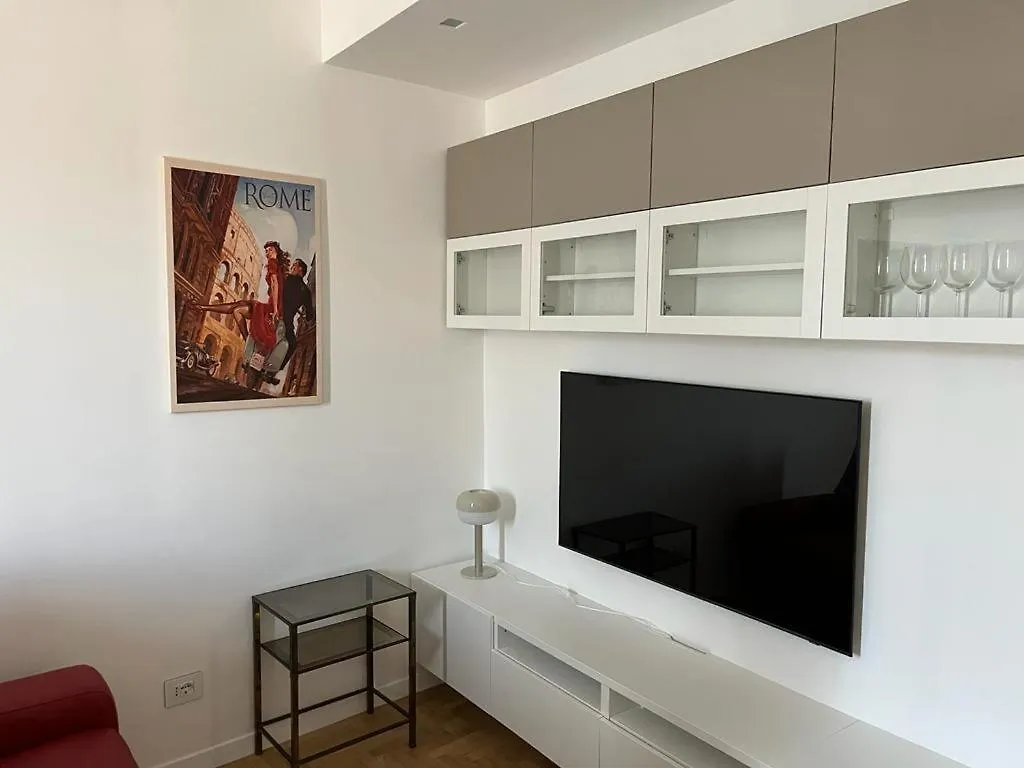 Apartment Colosseum Rome Guest House Luil